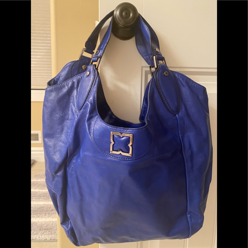 NWT BCBG MaxAzria large leather blue handbag $498